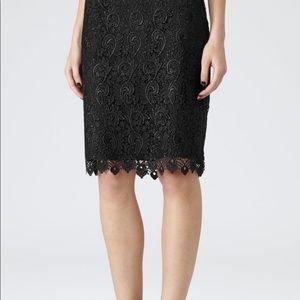[F21] Black lace pencil skirt